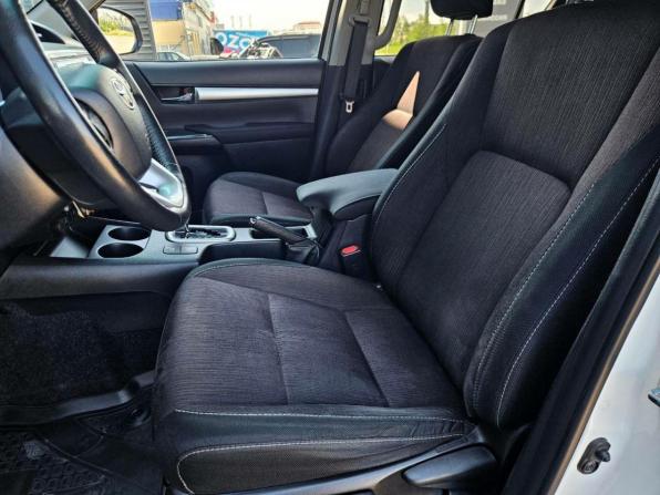 Toyota Hilux VIII с пробегом 2019 года, цена 2 650 000 рублей, 553444 км, пикап, Автокод Объявления