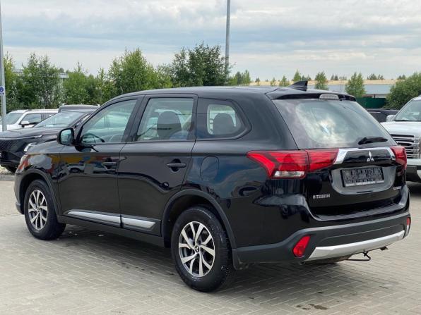 Mitsubishi Outlander III Рестайлинг 2 с пробегом 2018 года, цена 1 870 000 рублей, 100915 км, внедорожник, Автокод Объявления