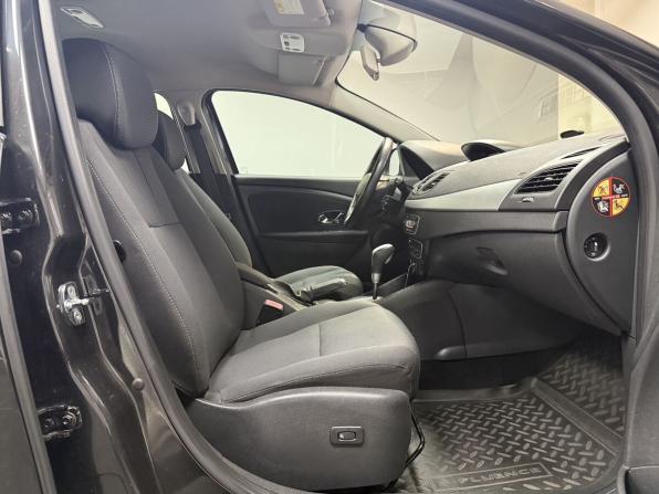 Renault Fluence I с пробегом 2012 года, цена 799 000 рублей, 124350 км, седан, Автокод Объявления
