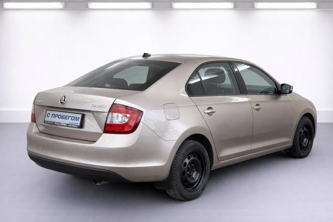 Skoda Rapid I Рестайлинг с пробегом 2018 года, цена 1 245 000 рублей, 77610 км, лифтбек, Автокод Объявления