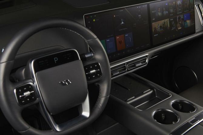 Новый Li Auto (Lixiang) L9 I Рестайлинг 2025 года, цена 11 990 000 рублей, внедорожник, Автокод Объявления