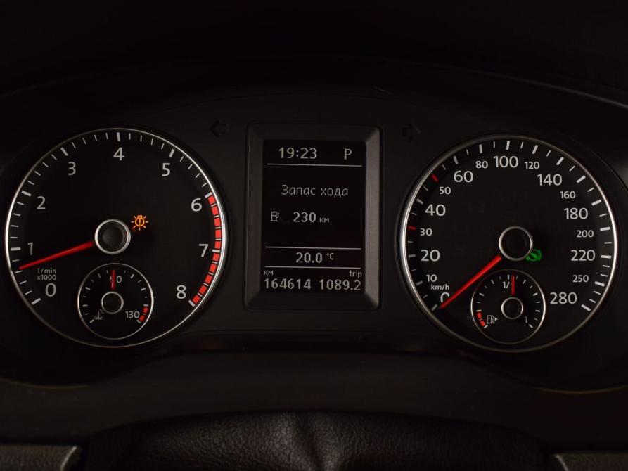 Volkswagen Jetta VI Кемерово  - изображение 11