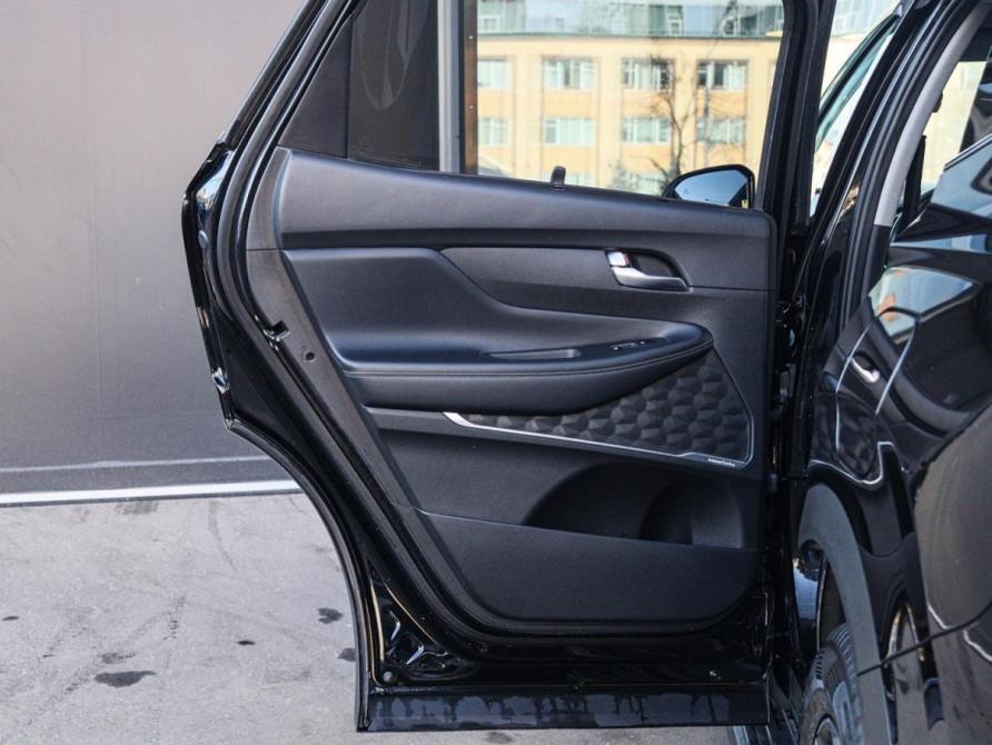 Hyundai Santa Fe IV Рестайлинг Москва  - изображение 17
