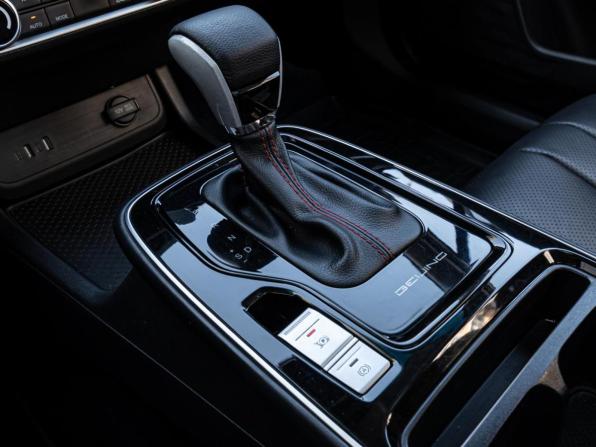 BAIC U5 Plus с пробегом 2023 года, цена 1 290 000 рублей, 48842 км, седан, Автокод Объявления