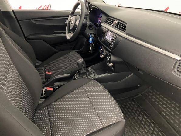 Kia Rio IV с пробегом 2017 года, цена 1 380 000 рублей, 41720 км, седан, Автокод Объявления