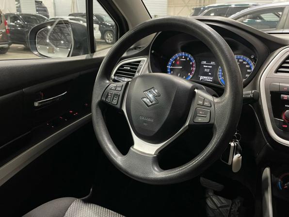 Suzuki SX4 II (S-Cross) с пробегом 2014 года, цена 1 030 000 рублей, 147365 км, хэтчбек, Автокод Объявления