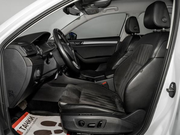 Skoda Superb III с пробегом 2016 года, цена 2 130 000 рублей, 109929 км, лифтбек, Автокод Объявления