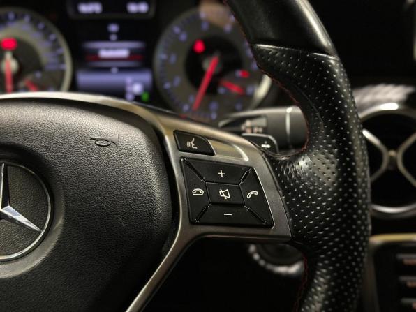 Mercedes-Benz A-Класс III (W176) с пробегом 2015 года, цена 1 450 000 рублей, 180868 км, хэтчбек, Автокод Объявления
