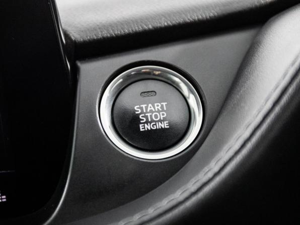 Mazda Atenza III Рестайлинг 2 с пробегом 2018 года, цена 2 400 000 рублей, 108960 км, седан, Автокод Объявления