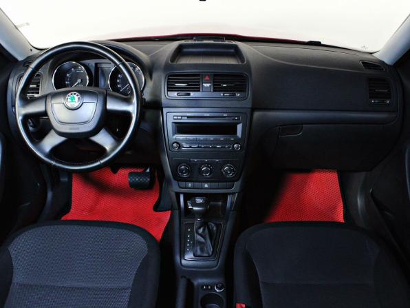 Skoda Yeti I с пробегом 2012 года, цена 997 000 рублей, 114924 км, внедорожник, Автокод Объявления