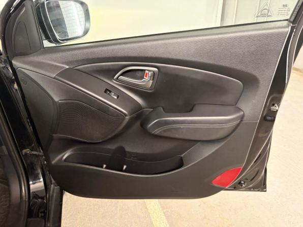 Hyundai ix35 I Рестайлинг с пробегом 2014 года, цена 1 270 000 рублей, 183654 км, внедорожник, Автокод Объявления