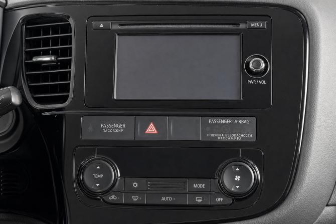 Mitsubishi Outlander III Рестайлинг 2 с пробегом 2018 года, цена 1 679 000 рублей, 184000 км, внедорожник, Автокод Объявления