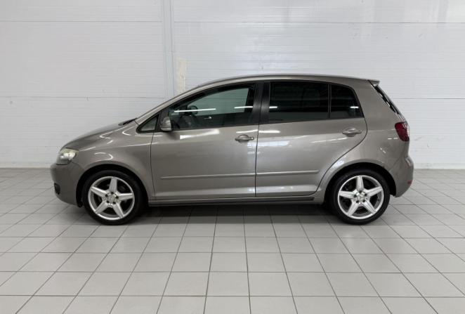 Volkswagen Golf Plus II с пробегом 2011 года, цена 620 000 рублей, 158540 км, хэтчбек, Автокод Объявления