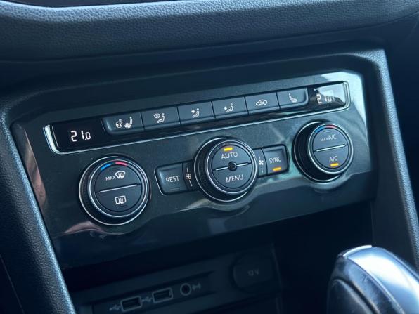 Volkswagen Tiguan II с пробегом 2020 года, цена 2 630 000 рублей, 155842 км, внедорожник, Автокод Объявления