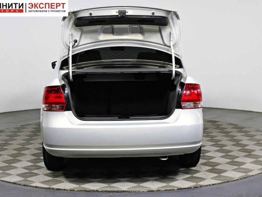 Volkswagen Polo V Рестайлинг Белгород  - изображение 16