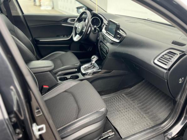 Kia Ceed III с пробегом 2019 года, цена 1 450 000 рублей, 173000 км, универсал, Автокод Объявления