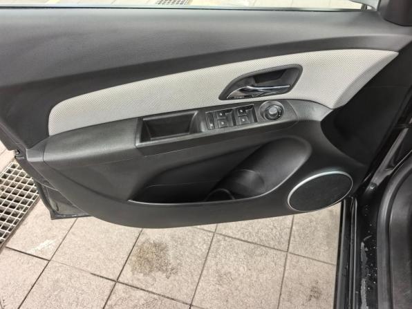 Chevrolet Cruze I Рестайлинг с пробегом 2013 года, цена 950 000 рублей, 98000 км, седан, Автокод Объявления