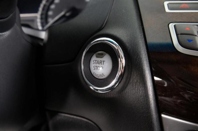 Infiniti JX с пробегом 2013 года, цена 1 649 000 рублей, 137245 км, внедорожник, Автокод Объявления