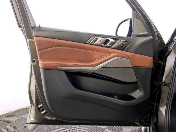 BMW X7 I (G07) Рестайлинг с пробегом 2022 года, цена 11 500 000 рублей, 47174 км, внедорожник, Автокод Объявления