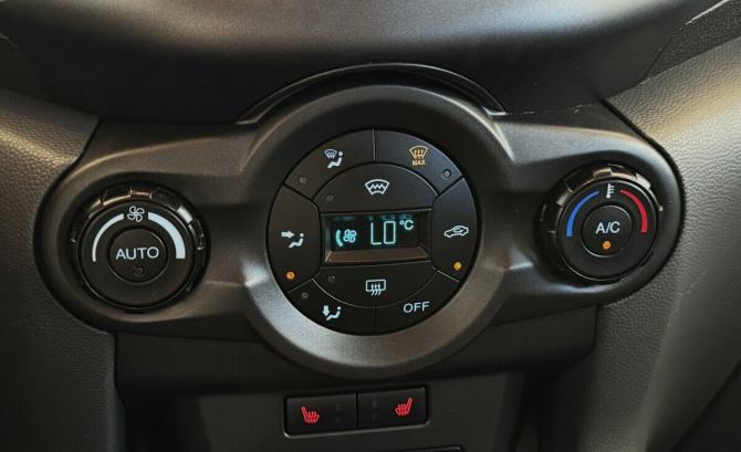 Ford EcoSport II с пробегом 2016 года, цена 995 000 рублей, 120134 км, внедорожник, Автокод Объявления