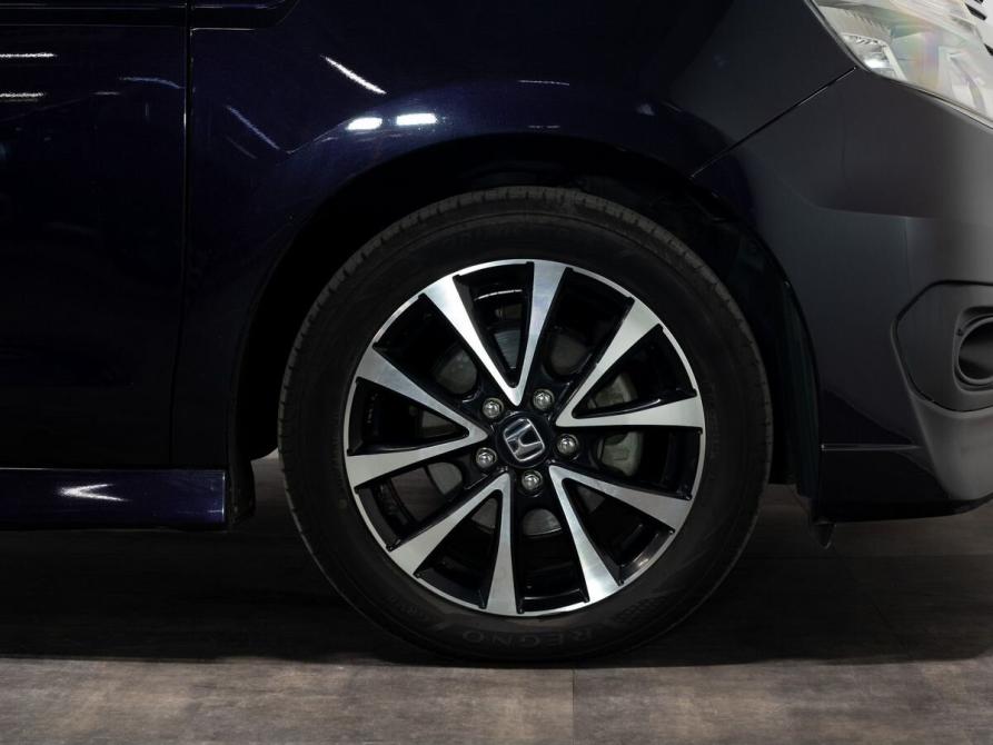 Honda Stepwgn IV Рестайлинг Чита  - изображение 18
