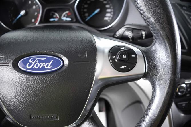 Ford Kuga II с пробегом 2014 года, цена 1 359 000 рублей, 187779 км, внедорожник, Автокод Объявления