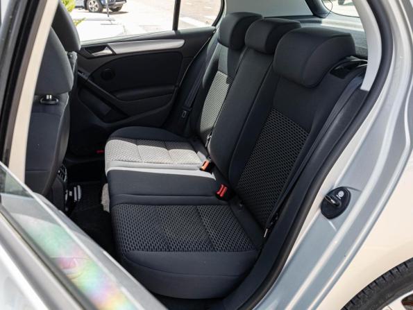 Volkswagen Golf VI с пробегом 2011 года, цена 829 000 рублей, 142020 км, хэтчбек, Автокод Объявления