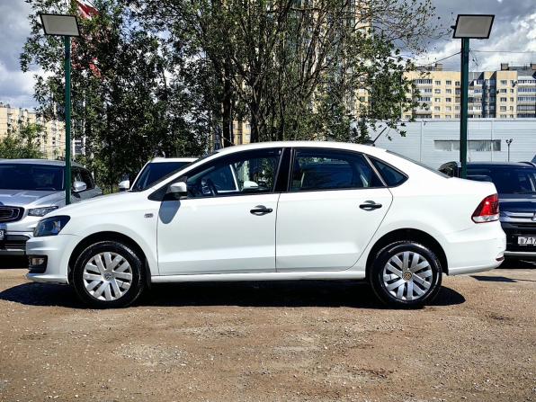 Volkswagen Polo V Рестайлинг с пробегом 2017 года, цена 919 000 рублей, 149000 км, седан, Автокод Объявления