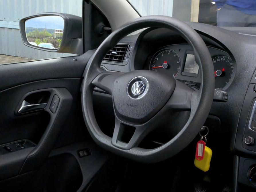 Volkswagen Polo V Рестайлинг Мурманск  - изображение 10