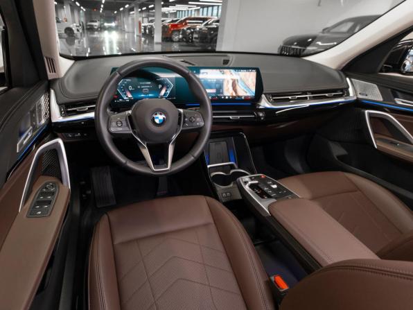BMW X1 III (U11/U12) с пробегом 2025 года, цена 4 800 000 рублей, 3083 км, внедорожник, Автокод Объявления