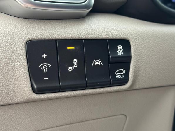 Kia Sportage IV с пробегом 2018 года, цена 1 995 000 рублей, 125870 км, внедорожник, Автокод Объявления