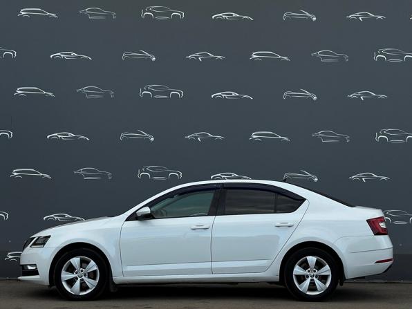 Skoda Octavia III (A7) Рестайлинг с пробегом 2017 года, цена 1 486 800 рублей, 151919 км, лифтбек, Автокод Объявления