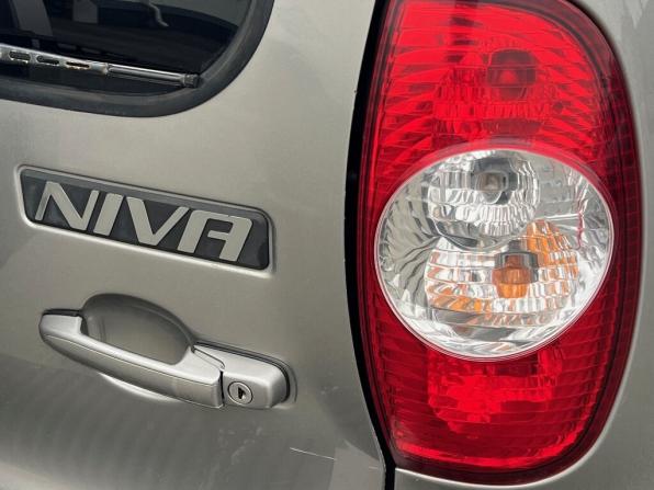 Chevrolet Niva I Рестайлинг с пробегом 2017 года, цена 525 000 рублей, 122000 км, внедорожник, Автокод Объявления