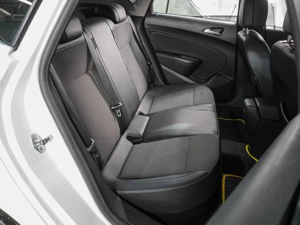 Opel Astra J с пробегом 2011 года, цена 769 000 рублей, 178876 км, хэтчбек, Автокод Объявления