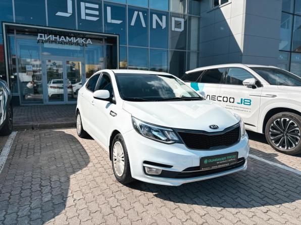 Kia Rio III Рестайлинг с пробегом 2016 года, цена 844 000 рублей, 123720 км, седан, Автокод Объявления