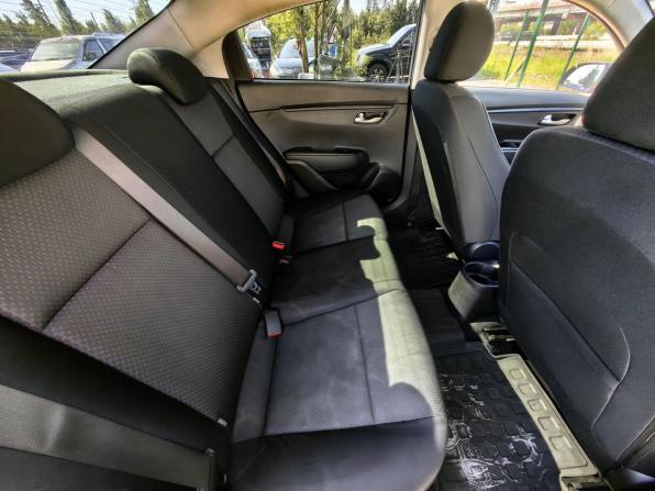 Kia Rio IV Рестайлинг с пробегом 2021 года, цена 989 000 рублей, 265500 км, седан, Автокод Объявления