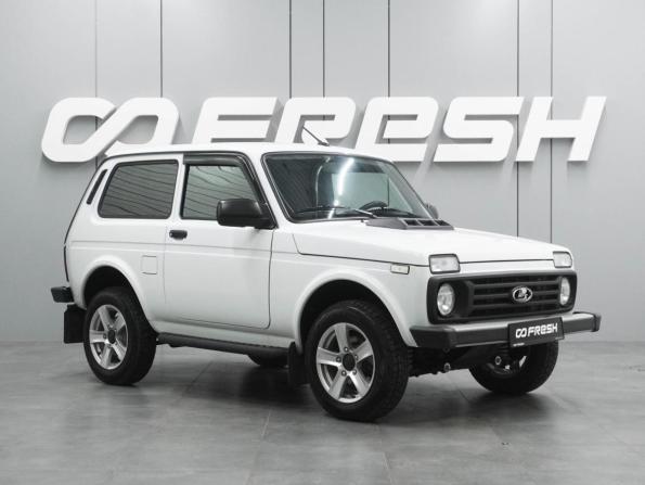Lada (ВАЗ) Niva Legend с пробегом 2024 года, цена 1 199 000 рублей, 1197 км, внедорожник, Автокод Объявления