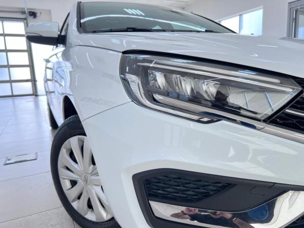 Lada (ВАЗ) Vesta I Рестайлинг (NG) с пробегом 2023 года, цена 1 320 000 рублей, 13539 км, седан, Автокод Объявления