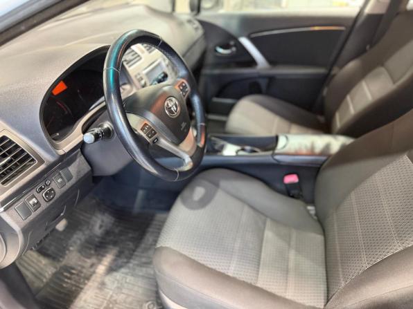 Toyota Avensis III Рестайлинг с пробегом 2014 года, цена 1 579 000 рублей, 166655 км, универсал, Автокод Объявления