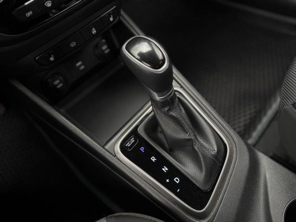 Hyundai Solaris II Рестайлинг с пробегом 2021 года, цена 1 780 000 рублей, 78220 км, седан, Автокод Объявления