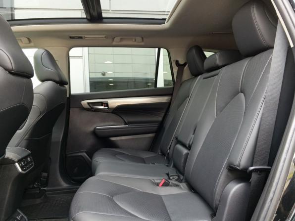 Toyota Highlander IV (XU70) с пробегом 2025 года, цена 4 759 000 рублей, 22320 км, внедорожник, Автокод Объявления