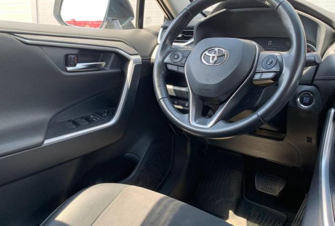 Toyota RAV4 V (XA50) с пробегом 2022 года, цена 3 870 000 рублей, 50238 км, внедорожник, Автокод Объявления