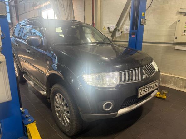 Mitsubishi Pajero Sport II с пробегом 2011 года, цена 1 425 000 рублей, 211196 км, внедорожник, Автокод Объявления