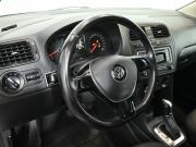 Volkswagen Polo V Рестайлинг Екатеринбург  - изображение 31