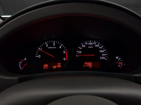 Nissan Pathfinder III Рестайлинг с пробегом 2012 года, цена 2 200 000 рублей, 96860 км, внедорожник, Автокод Объявления