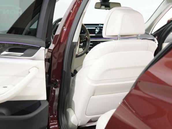 BMW 5 серии VII (G30/G31/G38) Рестайлинг с пробегом 2020 года, цена 6 850 000 рублей, 66800 км, седан, Автокод Объявления