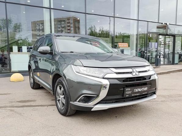 Mitsubishi Outlander III Рестайлинг 2 с пробегом 2017 года, цена 1 976 000 рублей, 127268 км, внедорожник, Автокод Объявления