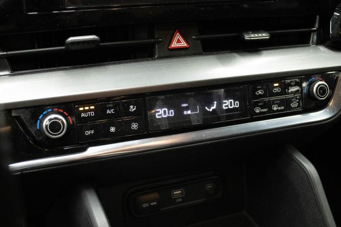 Kia Sportage V с пробегом 2022 года, цена 3 599 000 рублей, 78544 км, внедорожник, Автокод Объявления