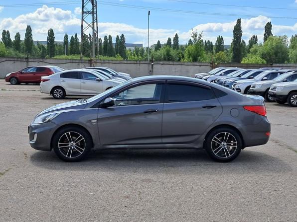 Hyundai Solaris I с пробегом 2013 года, цена 740 000 рублей, 220410 км, седан, Автокод Объявления