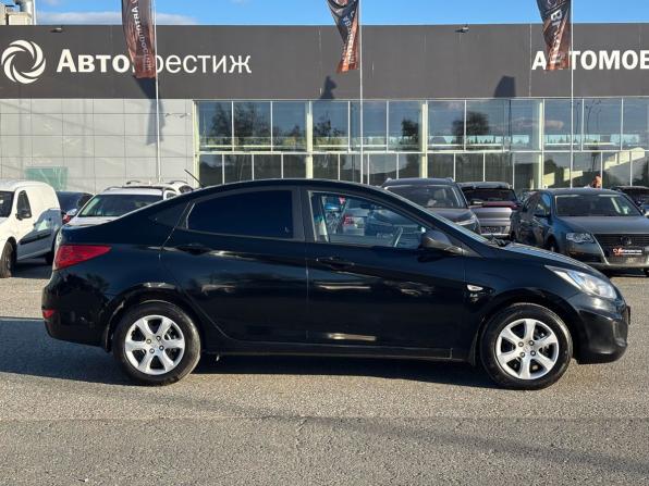 Hyundai Solaris I с пробегом 2014 года, цена 640 000 рублей, 253590 км, седан, Автокод Объявления